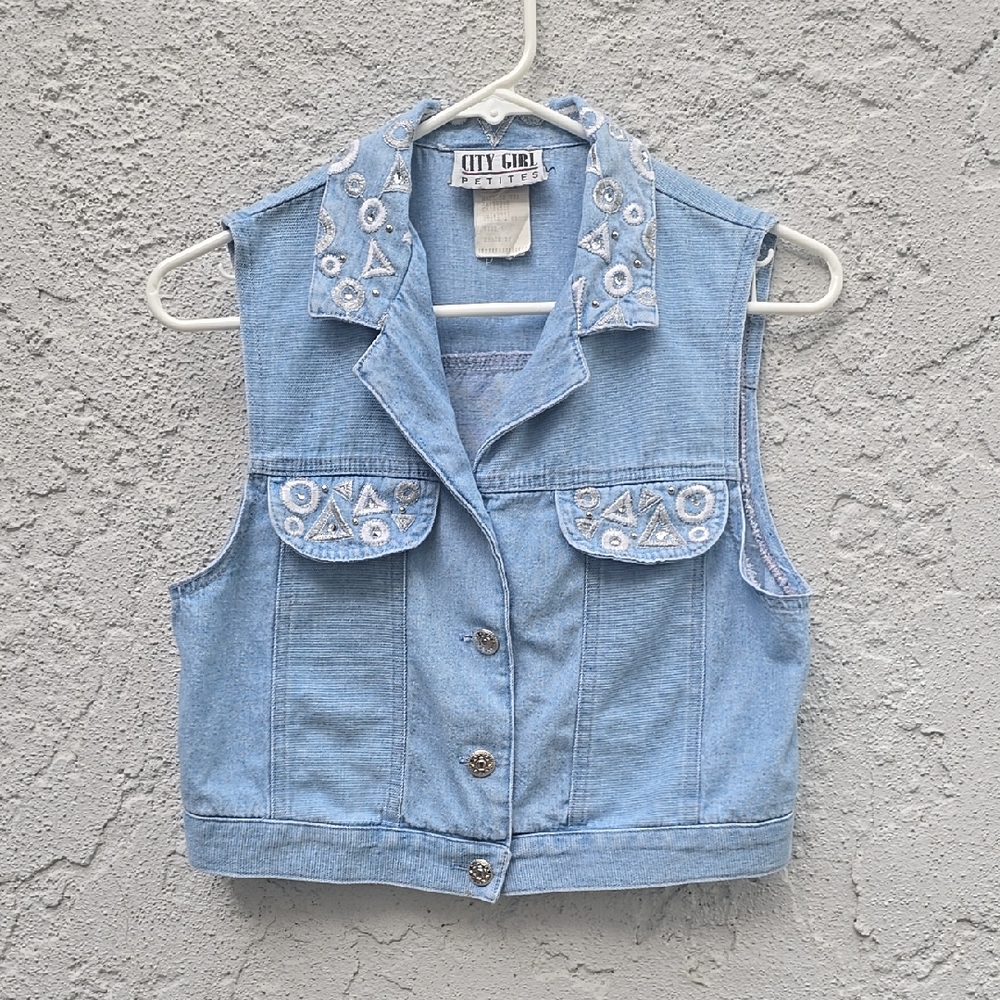 Vintage City Girl Blue Denim Vest Shirt With Embroidered Details
